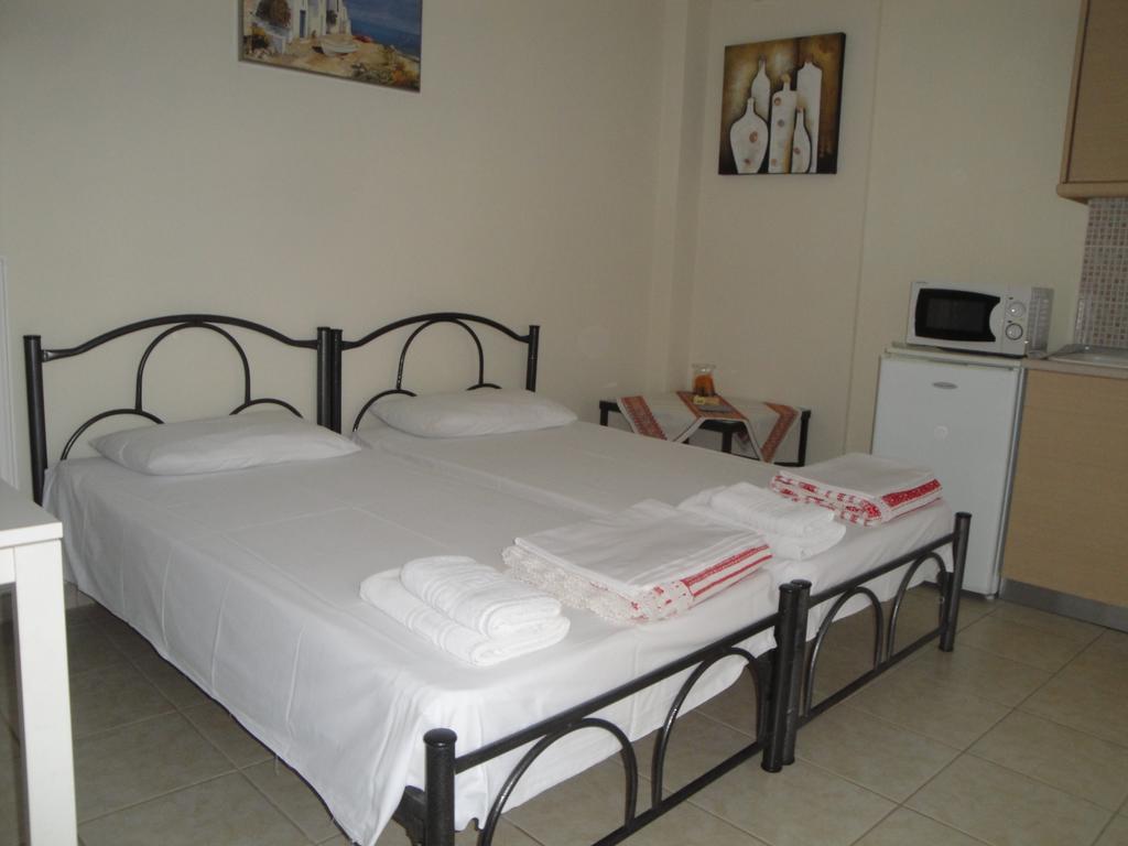 Nestor Apartments Chrysi Ammoudia Room photo